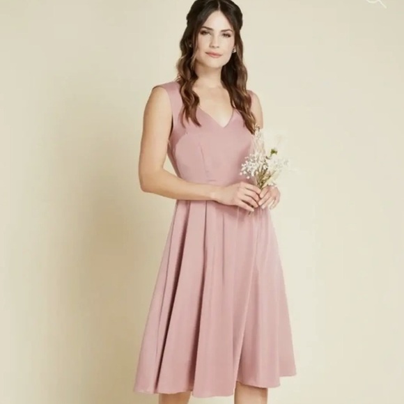 ModCloth Your Luxe-y Day Rose Satin MIDI Dress - Picture 2 of 10